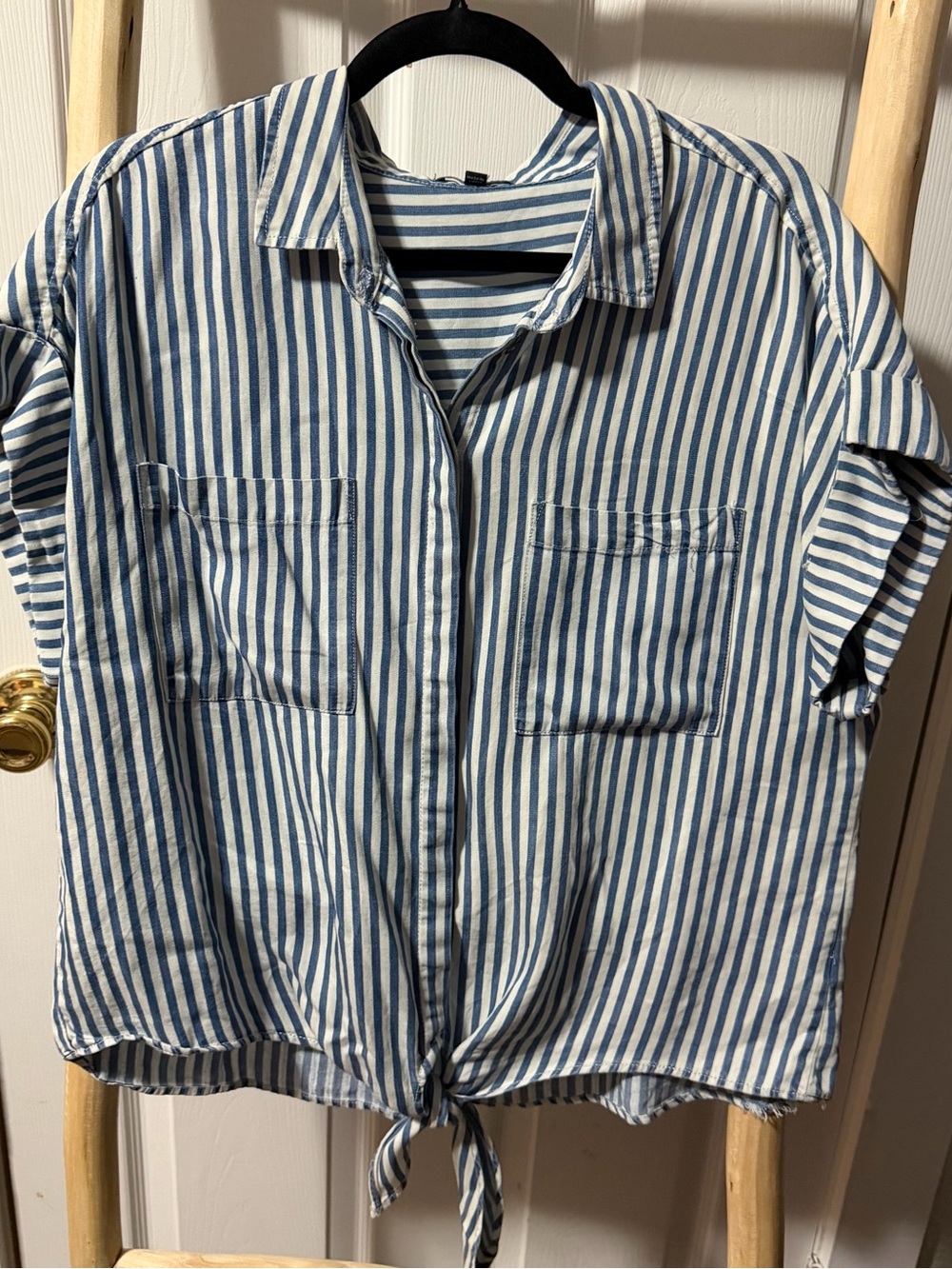 Velvet Heart Blue and White Striped Tie-Hem Button Down Shirt